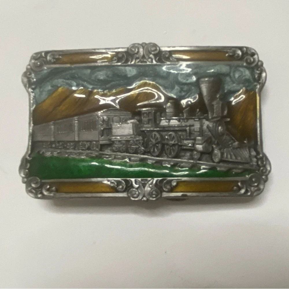 Vintage Railroad Siskiyou Locomotive Mens Enameled Belt Buckle Train Railway